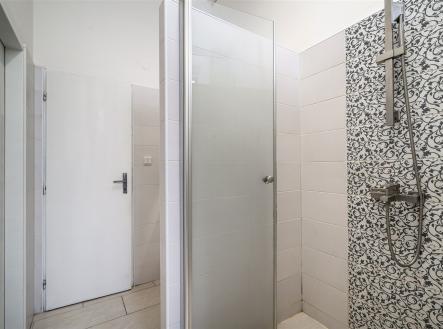 Prodej obchodní prostor, 83 m²