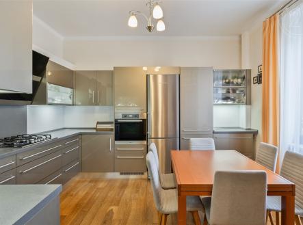 Prodej domu/vily, 243 m²