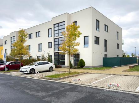 Prodej bytu, 3+kk, 67 m²