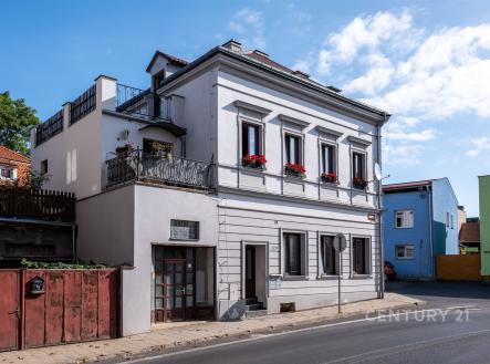 Prodej nájemního domu, 450 m²