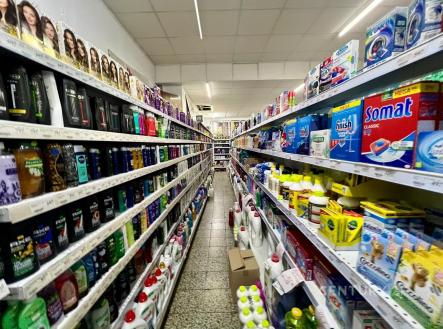 Pronájem obchodní prostor, 506 m²