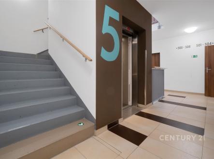 Prodej bytu, 2+kk, 62 m²