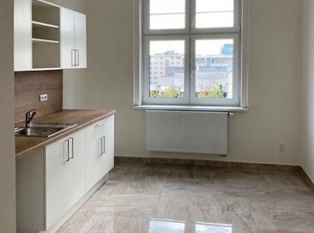 Pronájem bytu, 2+1, 66 m²