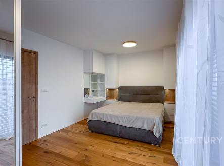 Pronájem bytu, 3+kk, 62 m²