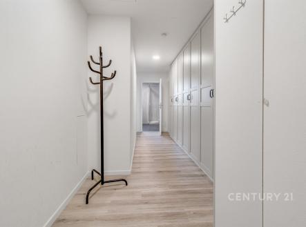 Pronájem bytu, 2+kk, 59 m²