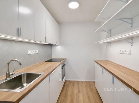 Pronájem bytu, 1+kk, 36 m²