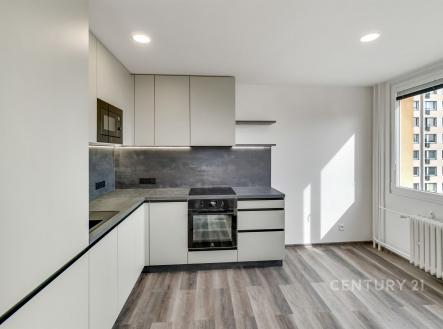 Pronájem bytu, 3+1, 68 m²