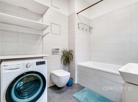 Pronájem bytu, 1+kk, 33 m²