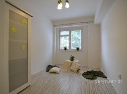 Pronájem bytu, 3+1, 79 m²