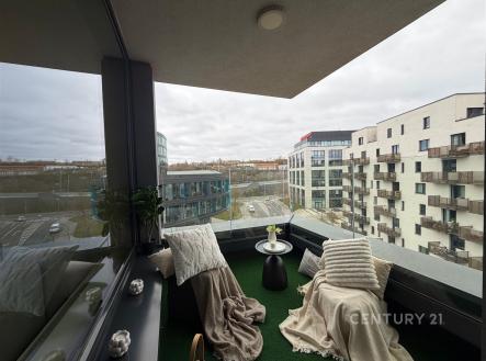 Pronájem bytu, 2+kk, 56 m²