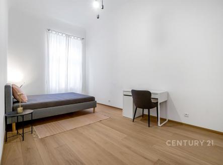 Pronájem bytu, 2+kk, 62 m²