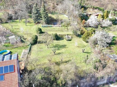 Prodej pozemku pro bydlení, 2 725 m²