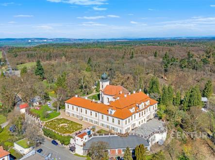 Prodej pozemku pro bydlení, 2 504 m²