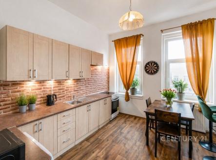 Prodej nájemního domu, 320 m²