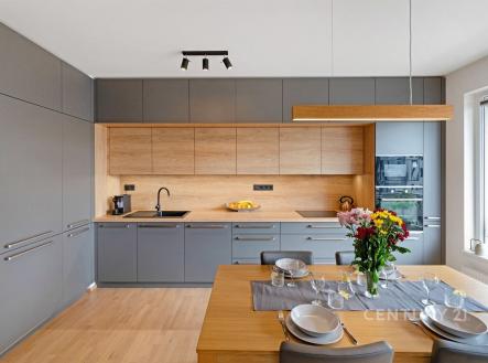 Prodej bytu, 3+kk, 76 m²