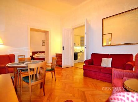 Pronájem bytu, 3+1, 87 m²
