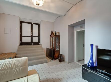 Prodej obchodní prostory, 83 m²