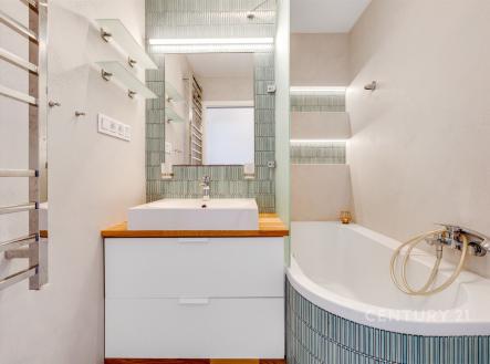 Prodej bytu, 3+kk, 77 m²