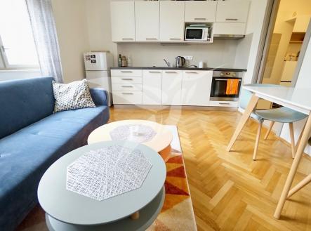 Pronájem bytu, 2+kk, 44 m²