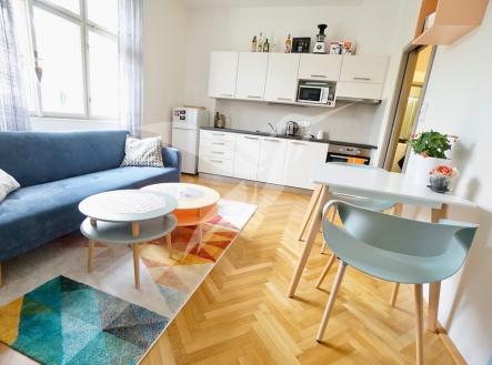 Pronájem bytu, 2+kk, 44 m²