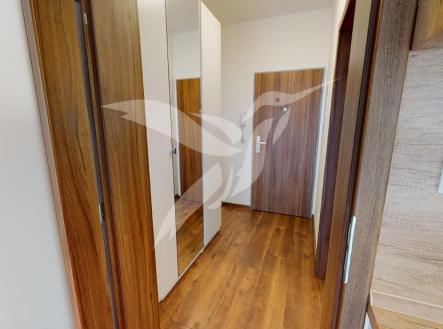 Pronájem bytu, 1+kk, 32 m²