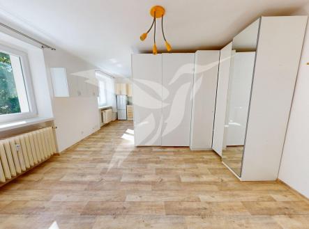Pronájem bytu, 1+kk, 30 m²