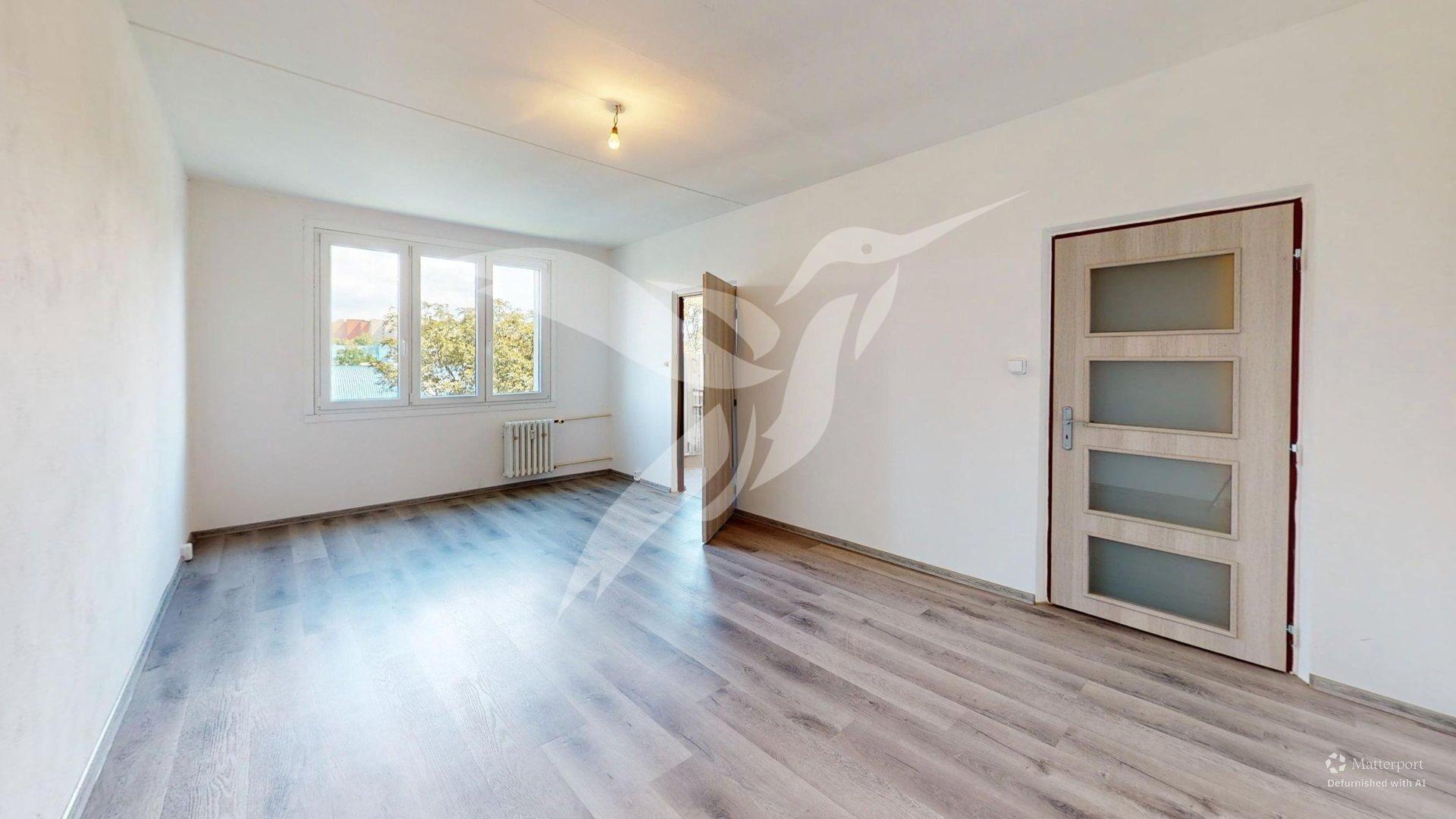 Byt-21-Elisky-Krasnohorske-22-Plzen-Bedroom-Defurnished.jpg