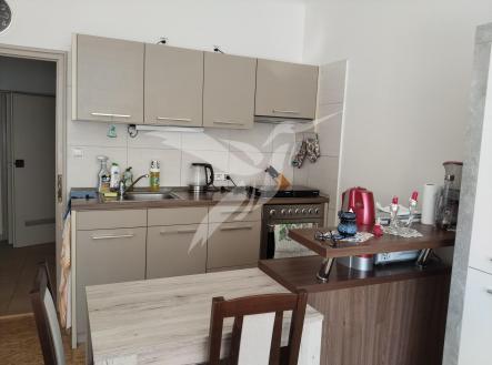 Pronájem bytu, 2+kk, 50 m²