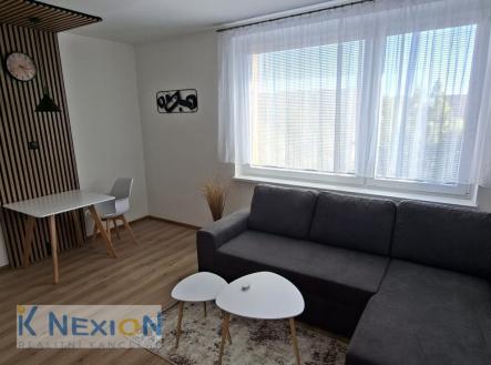 Pronájem bytu, 2+kk, 40 m²