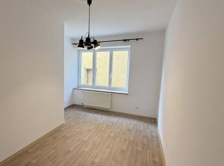 Pronájem bytu, 3+kk, 72 m²