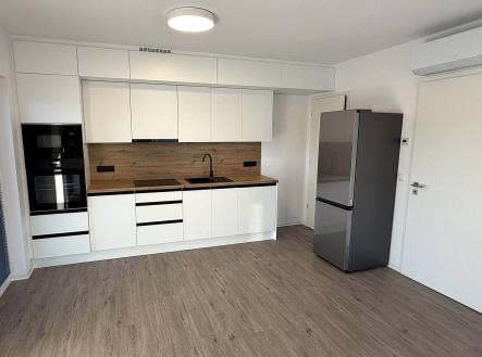 Pronájem bytu, 2+kk, 53 m²