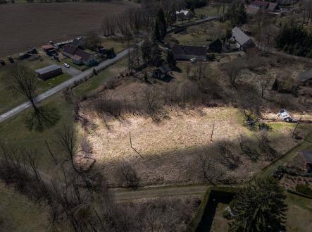 Prodej pozemku pro bydlení, 2 069 m²