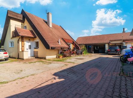 Prodej - dům/vila, 160 m²