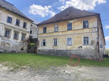 Prodej - historický objekt, 200 m²