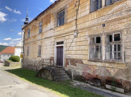 Prodej - historický objekt, 200 m²