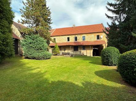 Prodej - zemědělský objekt, 3 200 m²