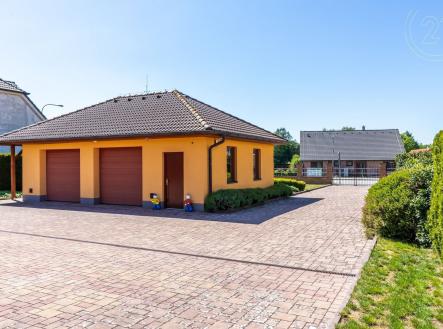 Prodej - dům/vila, 318 m²