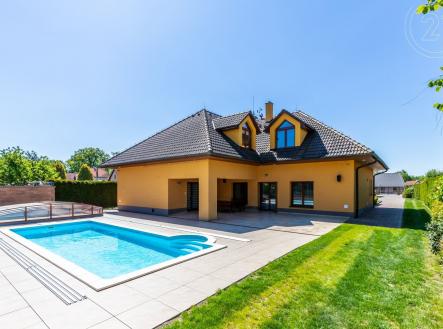 Prodej - dům/vila, 318 m² obrázek