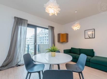 Pronájem bytu, 3+kk, 74 m²