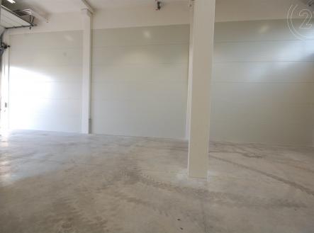 Pronájem - výrobní prostor, 186 m²