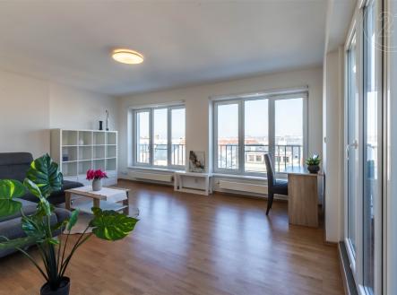 Pronájem bytu, 2+kk, 85 m²