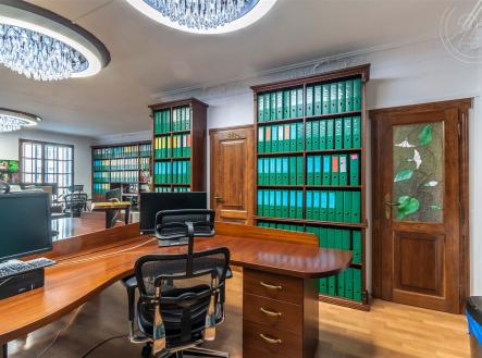 Prodej kanceláře, 105 m²