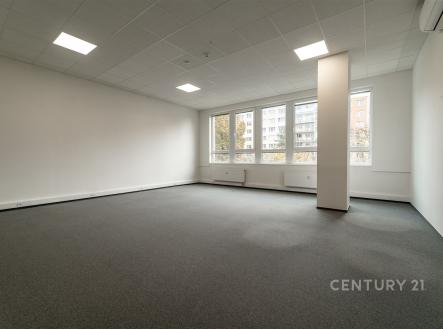 Pronájem kanceláře, 57 m²