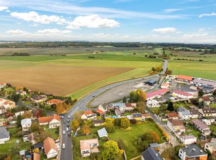Pronájem komerčního objektu, průmyslový areál, 300 m²