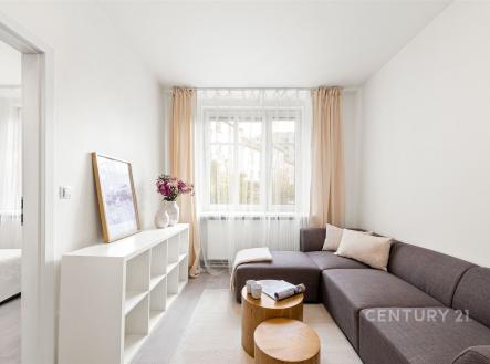 Pronájem bytu, 2+1, 51 m²