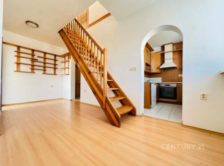 Pronájem bytu, 5+kk, 95 m²