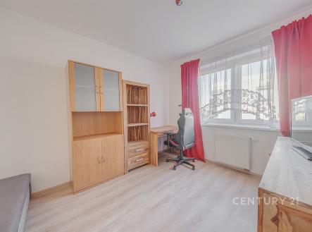 Pronájem bytu, 2+1, 77 m²