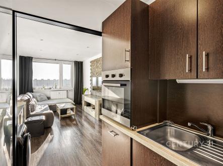 Pronájem bytu, 2+kk, 42 m²