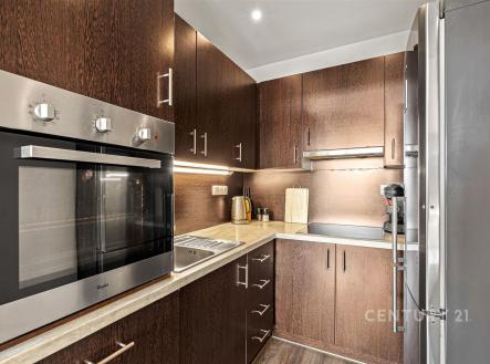 Pronájem bytu, 2+kk, 42 m²