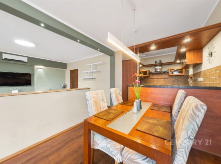 Prodej bytu, 3+kk, 110 m²